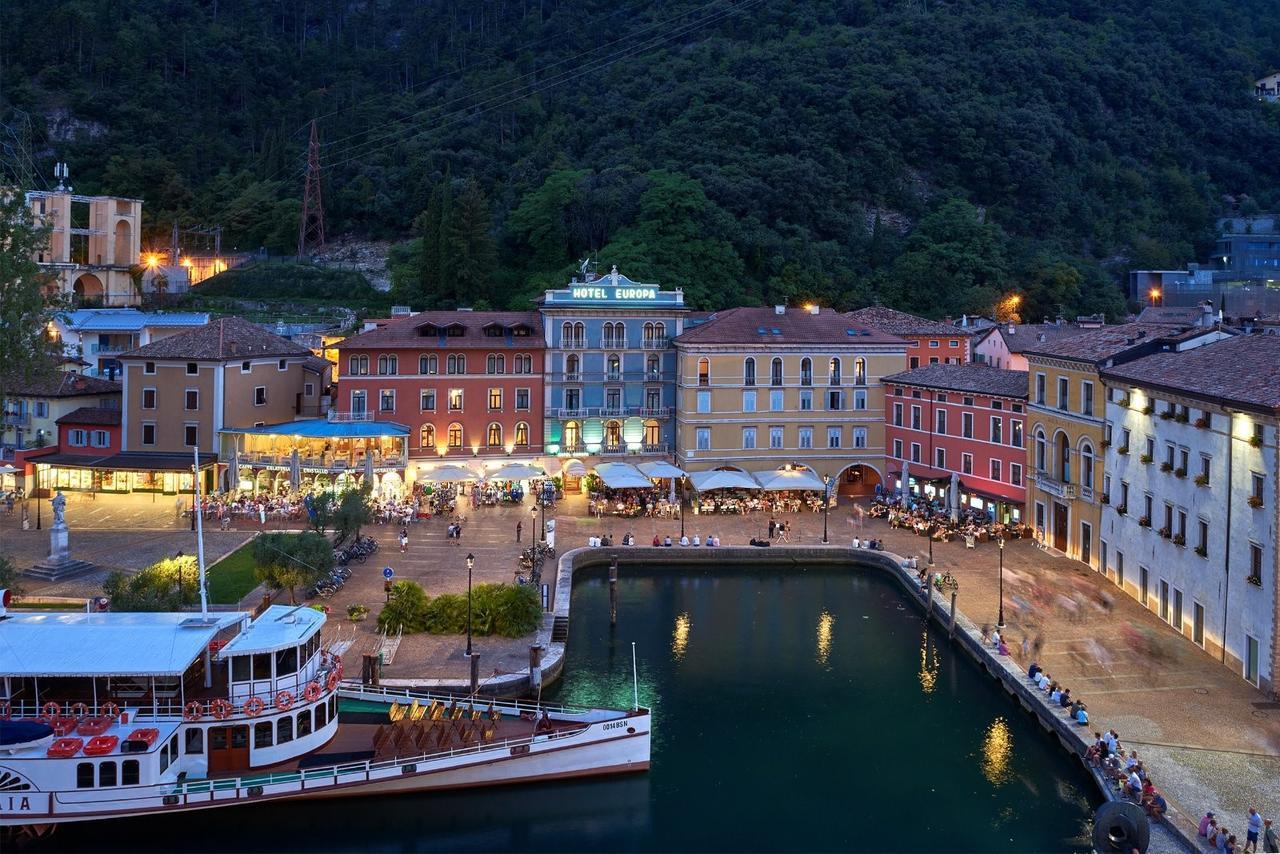 Hotel Europa - Skypool & Panorama Riva del Garda Dış mekan fotoğraf